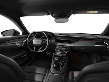 Audi E-tron GT 370 — photo 8
