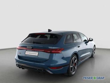 Audi S6 E-tron Avant — photo 2