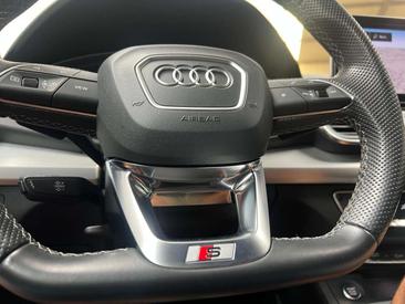 Audi Q5 Sportback S Line 35 TDI — photo 19