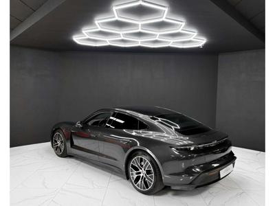 Porsche Taycan Performance Package