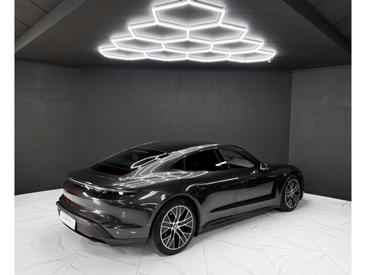 Porsche Taycan Performance Package — photo 5