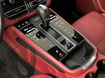 Porsche Macan Electrique S — photo 32