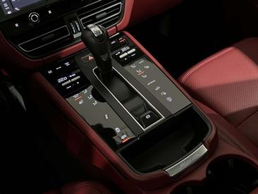 Porsche Macan Electrique S — photo 44
