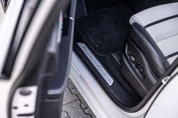 Porsche Cayenne III E-Hybrid Platinum — photo 13