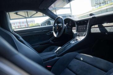 Porsche 991 II GTS — photo 7