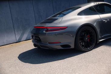 Porsche 991 II GTS — photo 16