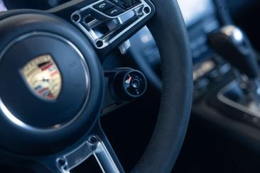 Porsche 991 II GTS — photo 25