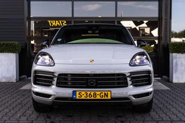 Porsche Cayenne III E-Hybrid Platinum — photo 42