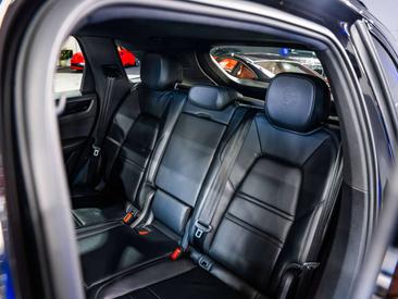 Porsche Cayenne III E-Hybrid — photo 17