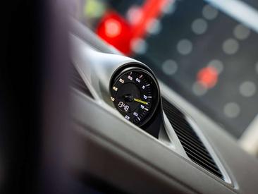 Porsche Cayenne III E-Hybrid — photo 20