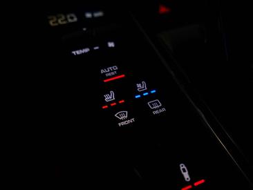 Porsche Cayenne III E-Hybrid — photo 21