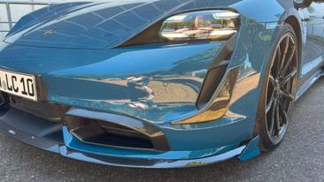 Porsche Taycan Turbo S — photo 7