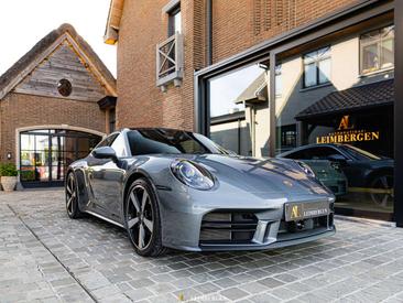 Porsche 992 II Carrera — photo 2