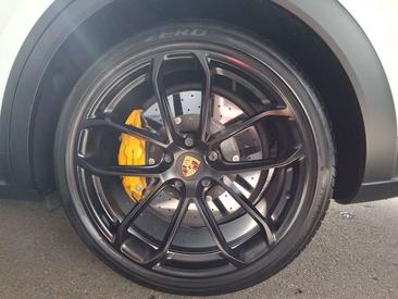 Porsche Cayenne III Turbo S E-Hybrid — photo 20