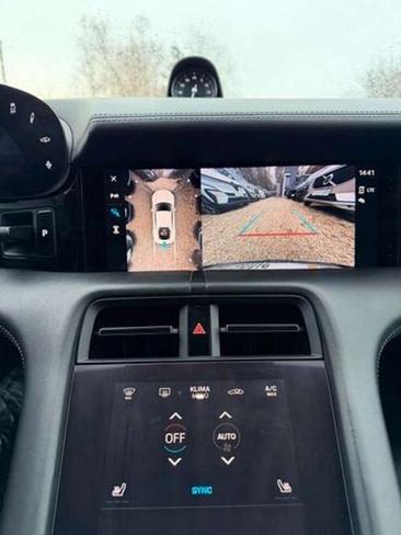 Porsche Taycan Turbo — photo 12