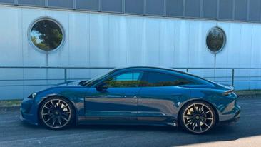 Porsche Taycan Turbo S — photo 43