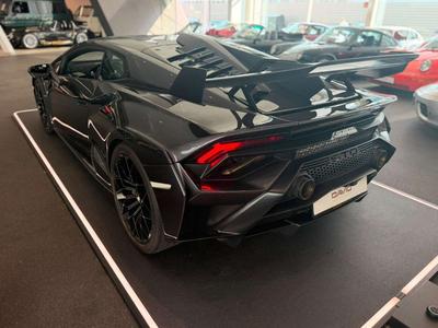 Lamborghini Huracán STO