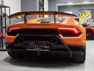 Lamborghini Huracán Performante — photo 7