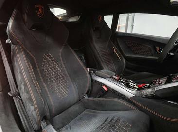 Lamborghini Huracán Performante — photo 9