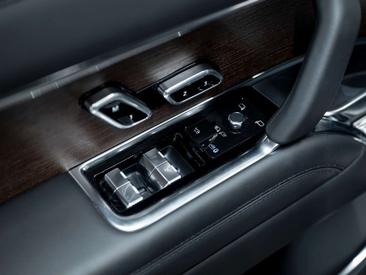 Land Rover Range Rover 4.4 P530 Autobiography MHEV AHK*MASS Gris — photo 42
