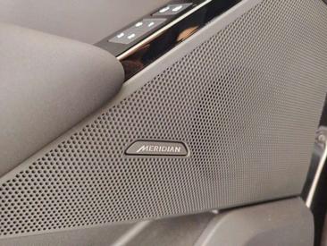 Land Rover Range Rover Velar Dynamic SE 4wd 2.0d I4 Mhev 204cv — photo 15