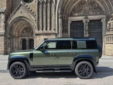 Land Rover Defender 110 URBAN 3.0 D MHEV D200 — photo 12