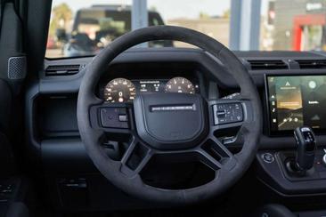 Land Rover Defender 90 Noir 5.0 V8 AWD Aut. — photo 8