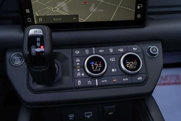 Land Rover Defender 90 Noir 5.0 V8 AWD Aut. — photo 15