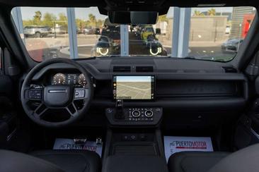 Land Rover Defender 90 Noir 5.0 V8 AWD Aut. — photo 17