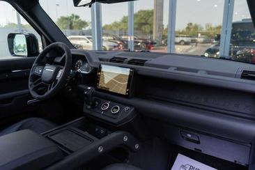 Land Rover Defender 90 Noir 5.0 V8 AWD Aut. — photo 18
