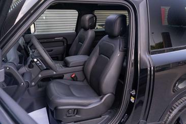 Land Rover Defender 90 Noir 5.0 V8 AWD Aut. — photo 19