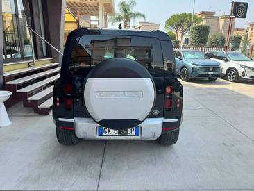 Land Rover Defender 110 X-Dynamic SE 3.0d I6 Mhev 200cv Auto — photo 6