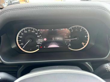 Land Rover Defender 110 X-Dynamic SE 3.0d I6 Mhev 200cv Auto — photo 7