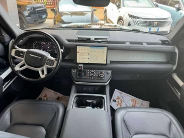 Land Rover Defender 110 X-Dynamic SE 3.0d I6 Mhev 200cv Auto — photo 13