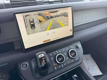 Land Rover Defender 110 X-Dynamic SE 3.0d I6 Mhev 200cv Auto — photo 16