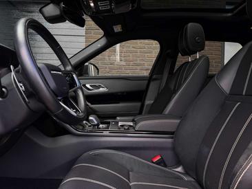 Land Rover Range Rover Velar R-Dynamic SE P400e — photo 7