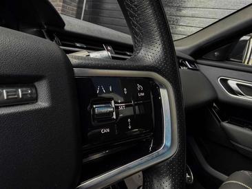 Land Rover Range Rover Velar R-Dynamic SE P400e — photo 29