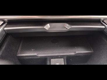 Land Rover Range Rover Autobiography P460e AWD Auto — photo 17
