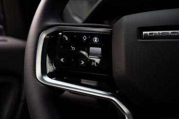 Land Rover Discovery Sport 1.5 P270e Dynamic SE Full Options — photo 16