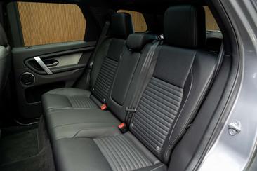 Land Rover Discovery Sport 1.5 P270e Dynamic SE Full Options — photo 33