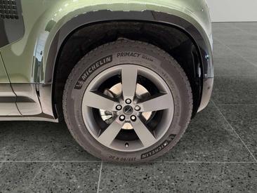 Land Rover Defender 90 X-Dynamic SE Awd 3.0d Mhev 200cv Auto — photo 9