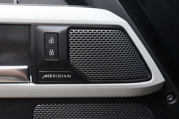 Land Rover Defender 110 2.0 P400e X-Dynamic HSE NL-Auto!! HUD I Pano I Noir — photo 5