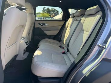 Land Rover Range Rover Velar P400e SE PHEV PANO / BLACK PACK / CUIR Gris — photo 13