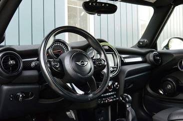 Mini Cabrio Cooper S Chili — photo 10