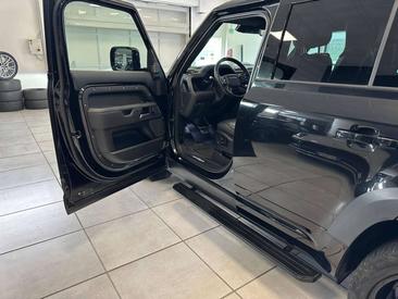 Land Rover Defender 110 X-Dynamic 3.0 I6 Mhev 400cv Auto — photo 7