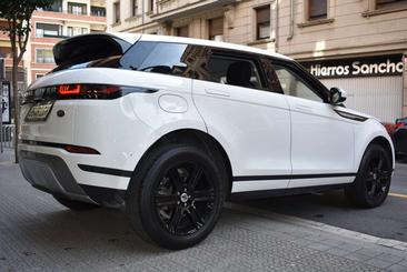 Land Rover Range Rover Evoque 2.0D MHEV HSE AWD Aut. 150 — photo 11