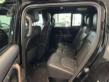 Land Rover Defender 110 X-Dynamic 3.0 I6 Mhev 400cv Auto — photo 16
