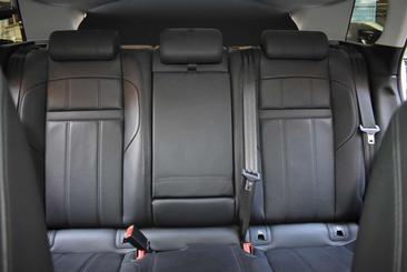 Land Rover Range Rover Evoque 2.0D MHEV HSE AWD Aut. 150 — photo 29