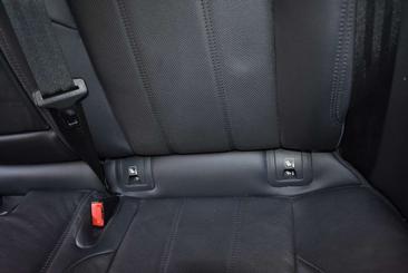 Land Rover Range Rover Evoque 2.0D MHEV HSE AWD Aut. 150 — photo 36
