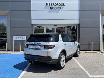 Land Rover Discovery Sport P300e SE — photo 5